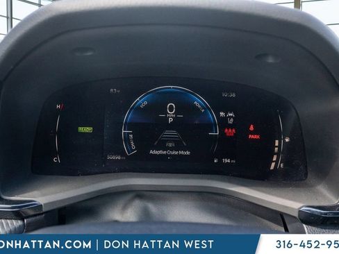 Used 2025 Toyota Camry SE FWD image 6