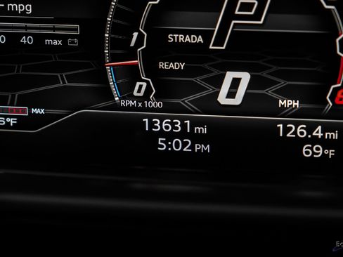 Used 2022 Lamborghini Urus image 83