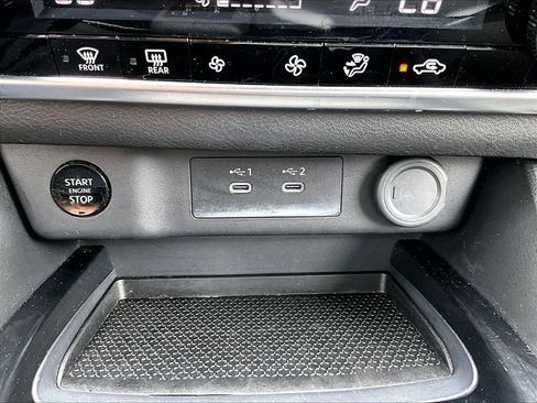 Used 2025 Nissan Rogue SV AWD/4WD image 25