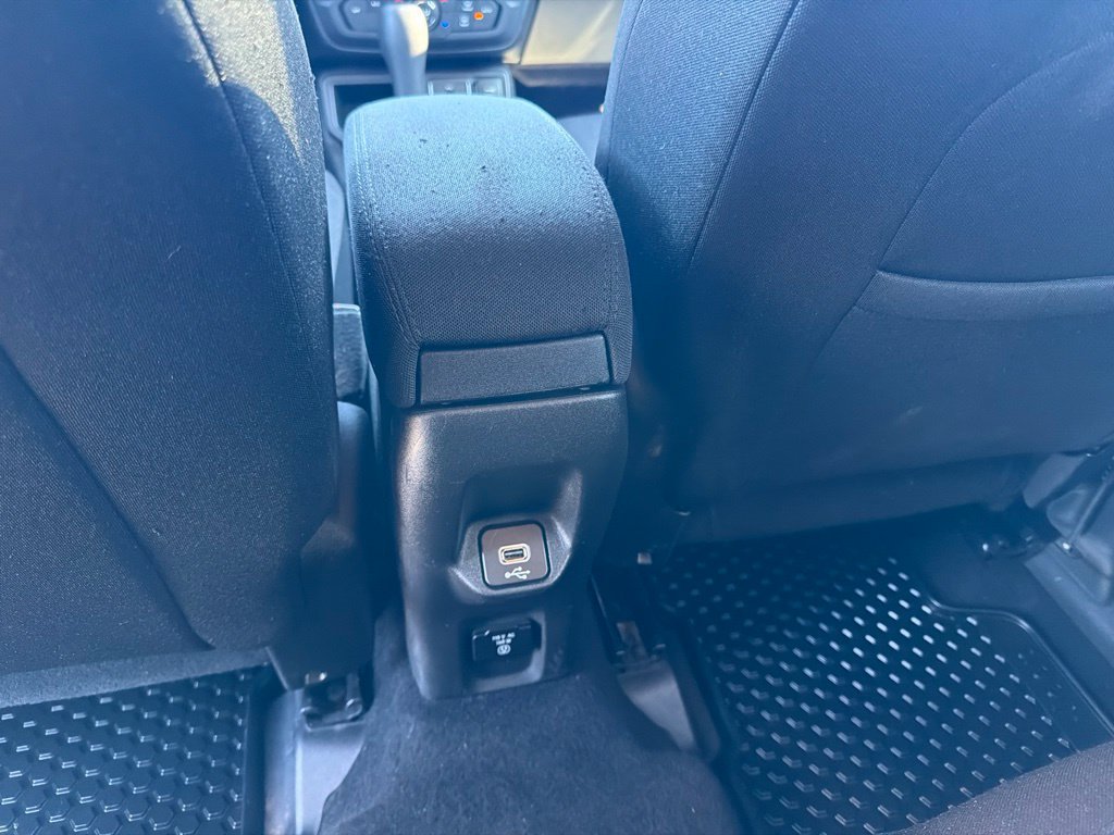 Used 2021 Jeep Renegade Latitude w/ Convenience Group FWD image 15