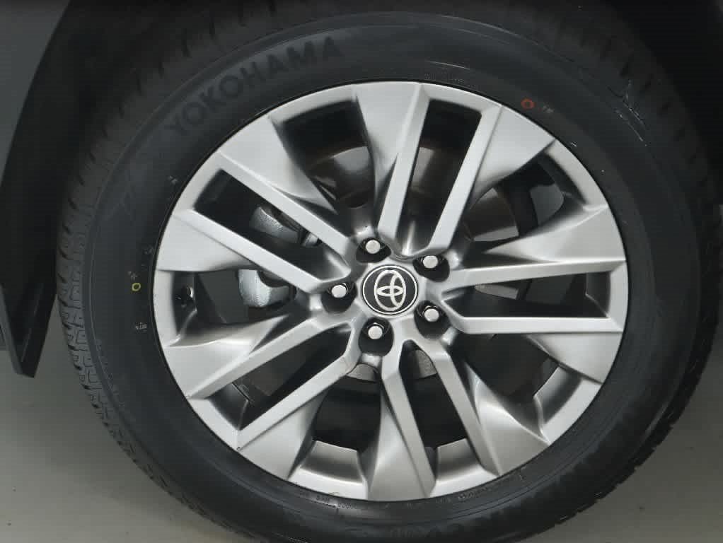 Used 2024 Toyota RAV4 XLE Premium w/ Weather Package AWD/4WD image 37