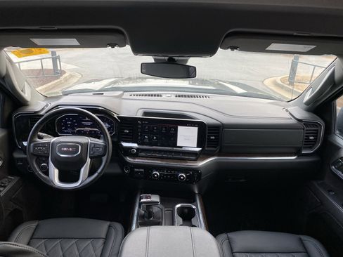 Used 2023 GMC Sierra 1500 Elevation image 17