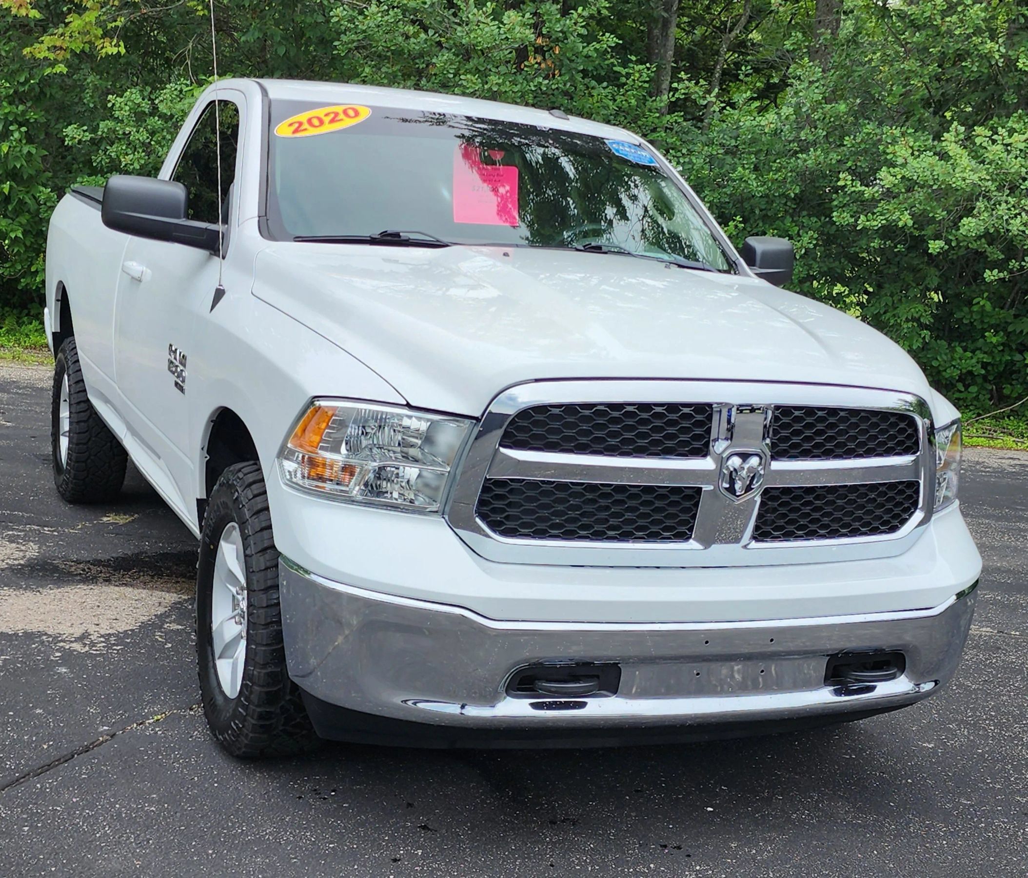 Used 2020 RAM 1500 Classic SLT AWD/4WD image 5