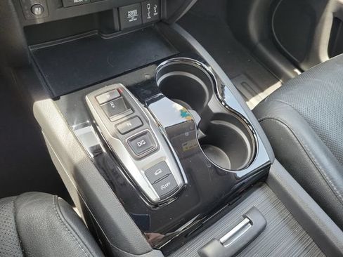 Certified 2018 Honda Pilot Elite image 23