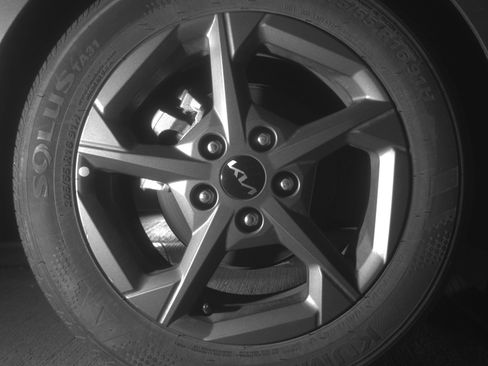 Used 2025 Kia K4 LXS image 15