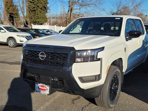 New 2026 Nissan Frontier SV image 4