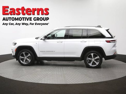 Used 2023 Jeep Grand Cherokee 4WD 4xe image 64