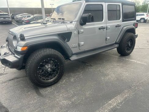 Used 2020 Jeep Wrangler Unlimited Sport AWD/4WD image 5