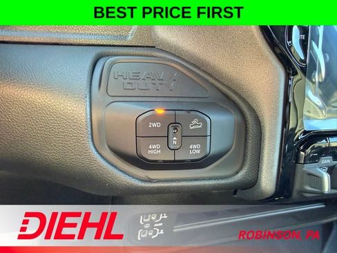 New 2026 RAM 2500 Tradesman AWD/4WD image 31