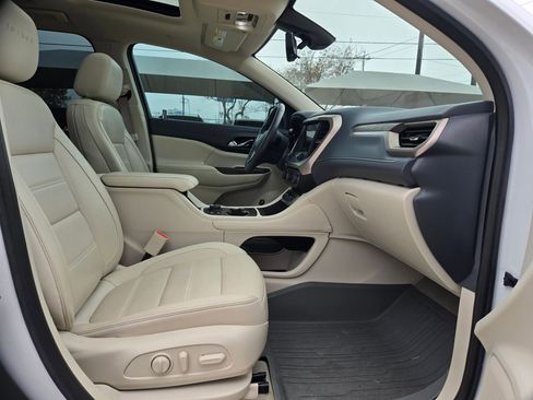 Used 2020 GMC Acadia Denali image 30