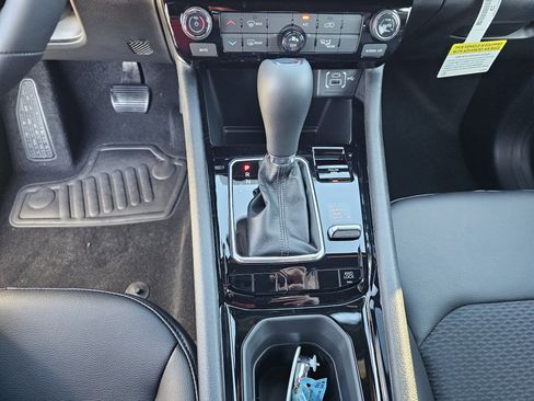 New 2026 Jeep Compass Latitude image 25