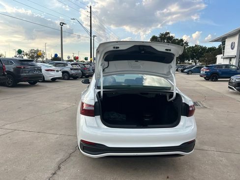 Used 2025 Volkswagen Jetta S image 36