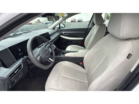 Used 2024 Hyundai Sonata SEL FWD image 25