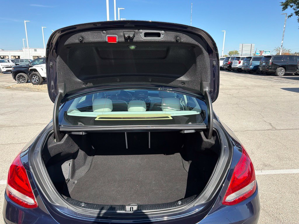 Used 2016 Mercedes-Benz C 300 Sedan image 11