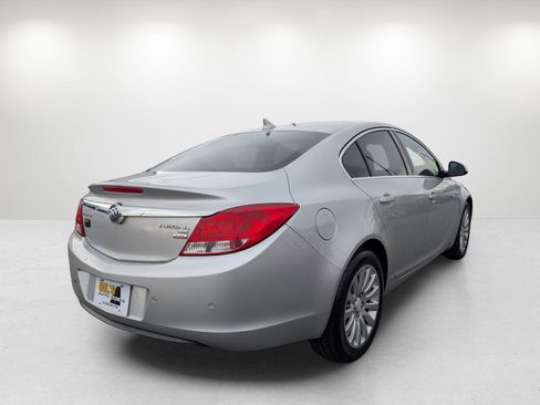 Used 2011 Buick Regal CXL w/ RL3 Preferred Equipment Group image 5