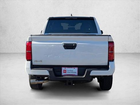 Certified 2025 Toyota Tacoma SR5 image 6