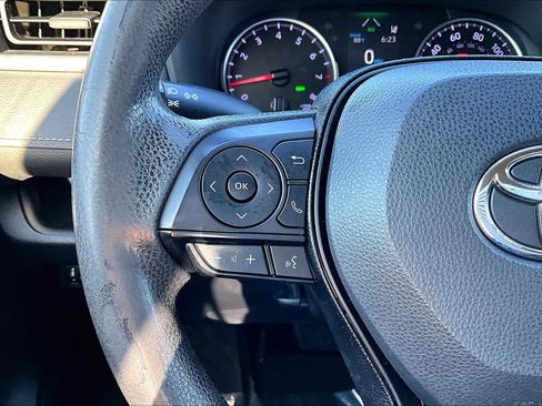 Used 2019 Toyota RAV4 LE w/ All Weather Liner Package FWD image 23