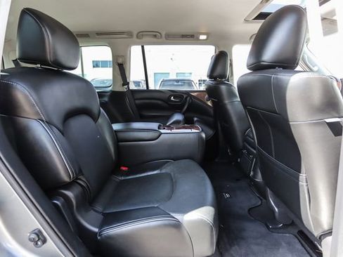Used 2018 INFINITI QX80 4WD w/ Driver Assistance Package image 57