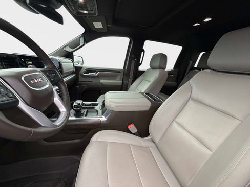 Used 2023 GMC Sierra 1500 SLT w/ SLT Premium Package image 23