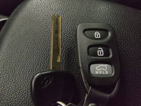 Used 2016 Hyundai Elantra GT FWD image 32