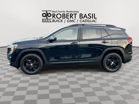 Used 2024 GMC Terrain SLE w/ Driver Convenience Package AWD/4WD image 5