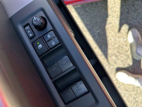 New 2026 Toyota Tundra Platinum AWD/4WD image 23