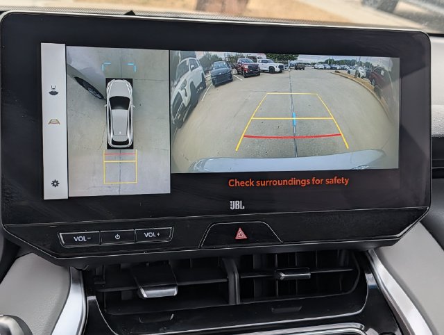 Used 2023 Toyota Venza Limited AWD/4WD image 22