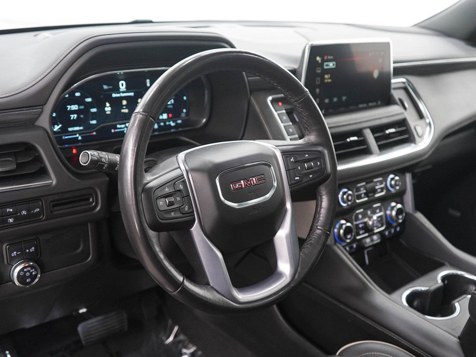 Used 2022 GMC Yukon SLT w/ SLT Premium Package AWD/4WD image 21
