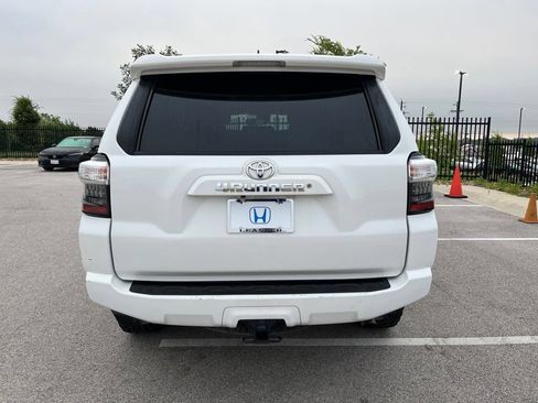 Used 2021 Toyota 4Runner SR5 RWD image 5