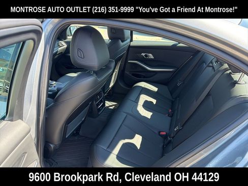 Used 2023 BMW 330i xDrive Sedan AWD/4WD image 17