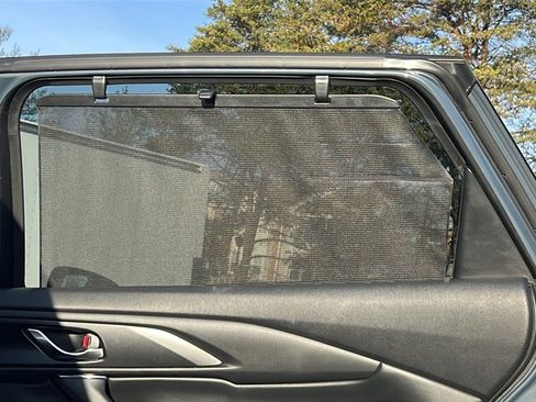 Used 2023 MAZDA CX-9 Carbon Edition image 15