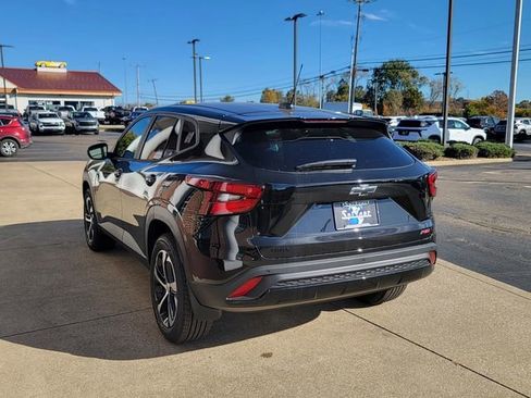 New 2026 Chevrolet Trax RS w/ Sunroof Package image 7