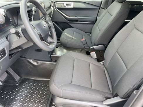 New 2025 Ford Explorer 4WD Police Interceptor image 17
