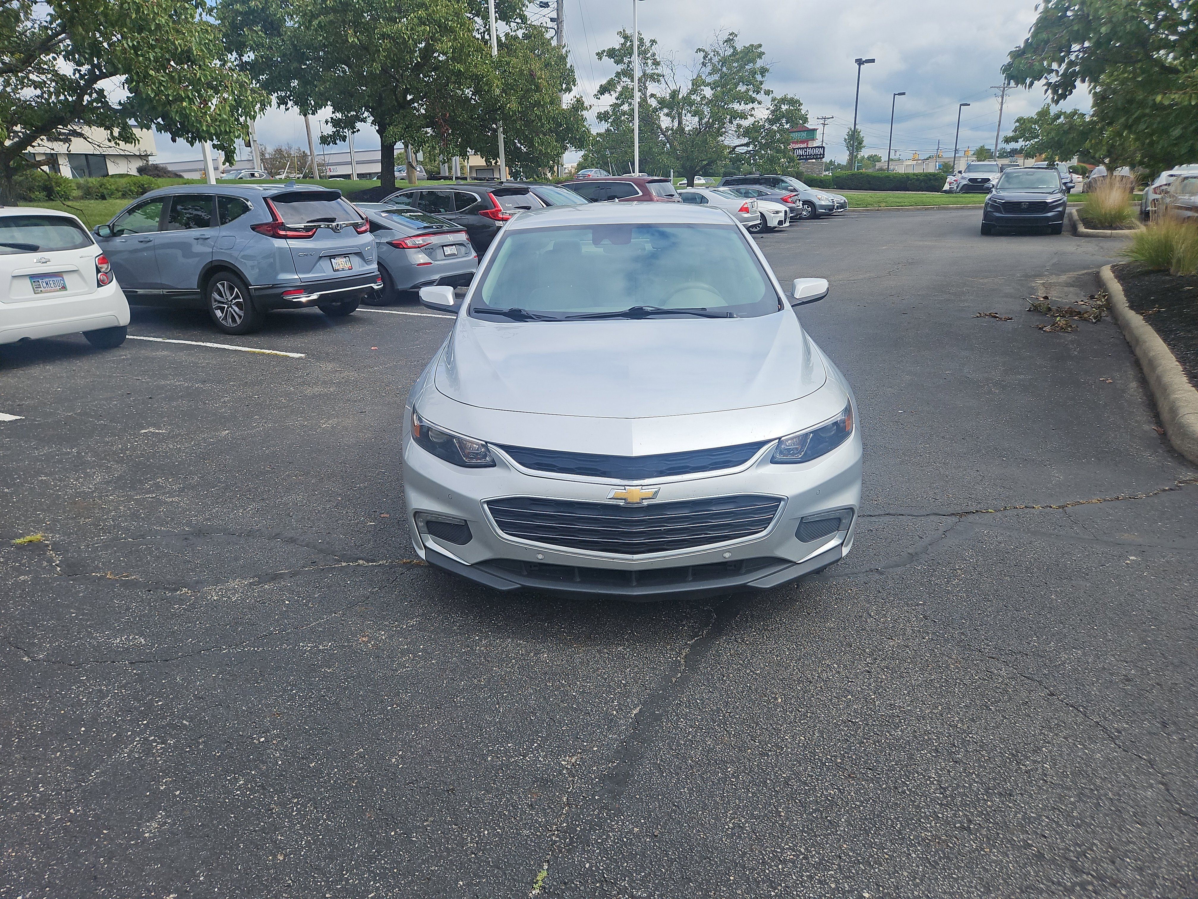 Used 2016 Chevrolet Malibu Premier w/ Driver Confidence Package II FWD image 24