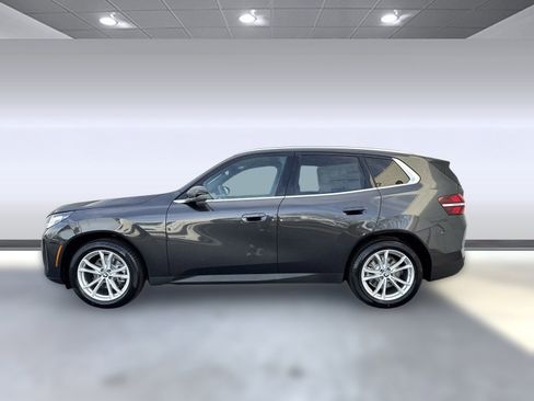 Used 2025 BMW X3 xDrive30i w/ Convenience Package image 2