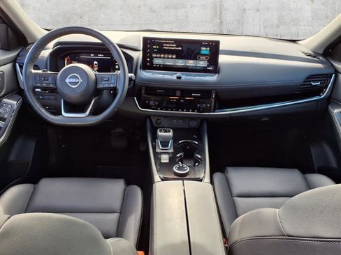 Used 2024 Nissan Rogue SL w/ SL Premium Package image 7