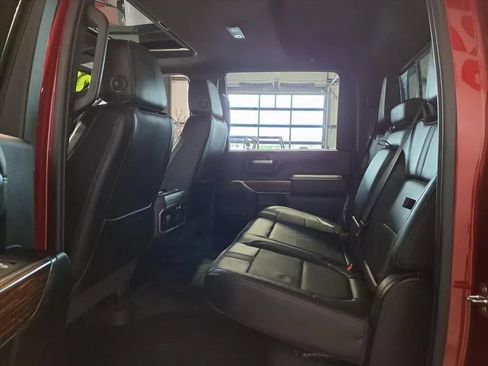 Used 2023 Chevrolet Silverado 2500 High Country w/ Technology Package AWD/4WD image 12