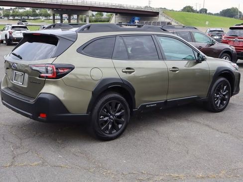 Certified 2025 Subaru Outback Onyx Edition w/ Popular Package #2 image 8