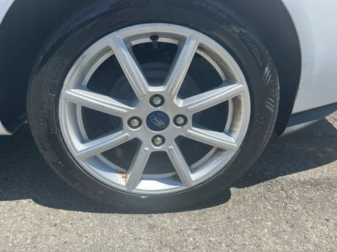 Used 2019 Ford Fiesta SE w/ Equipment Group 201A FWD image 9