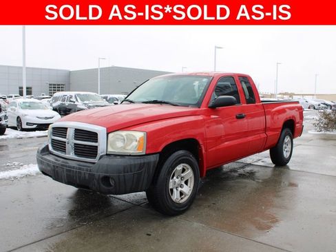 Used 2007 Dodge Dakota ST image 3