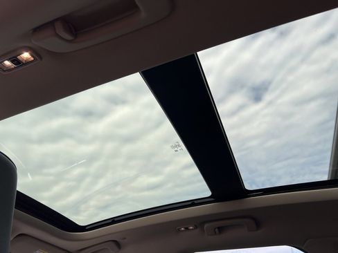 Used 2026 Lincoln Corsair Premiere image 32