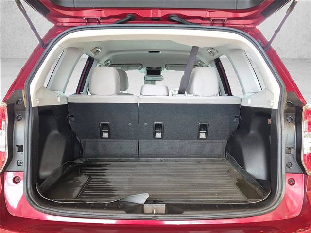 Used 2014 Subaru Forester 2.5i AWD/4WD image 6