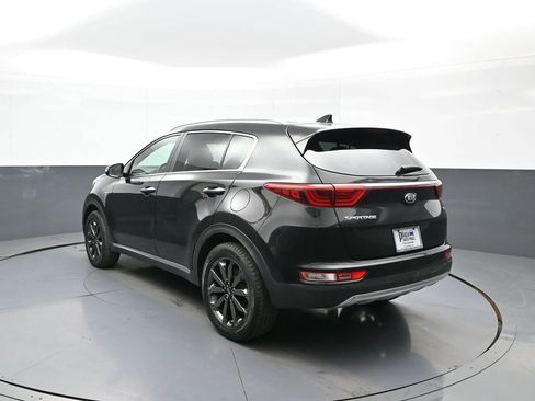Used 2019 Kia Sportage EX w/ EX Sport Appearance Package AWD/4WD image 8