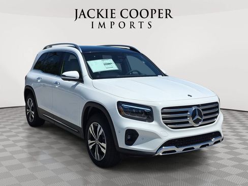 New 2026 Mercedes-Benz GLB 250 image 3