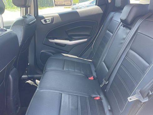 Used 2019 Ford EcoSport Titanium FWD image 34