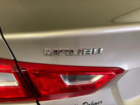 Used 2024 Chevrolet Malibu LT FWD image 8