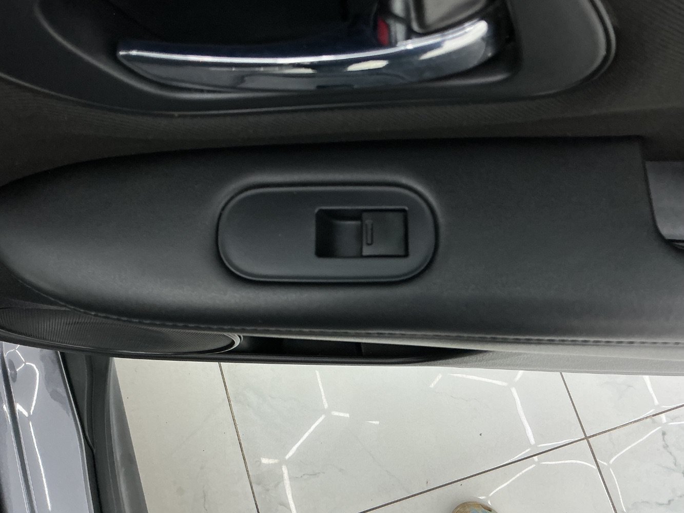 Used 2018 Honda HR-V LX image 38