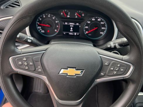 Used 2023 Chevrolet Malibu LT image 24