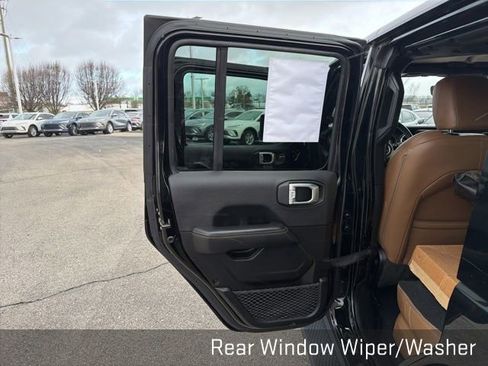 Used 2021 Jeep Wrangler Unlimited Sahara w/ Uconnect 4C Nav & Sound Group image 22