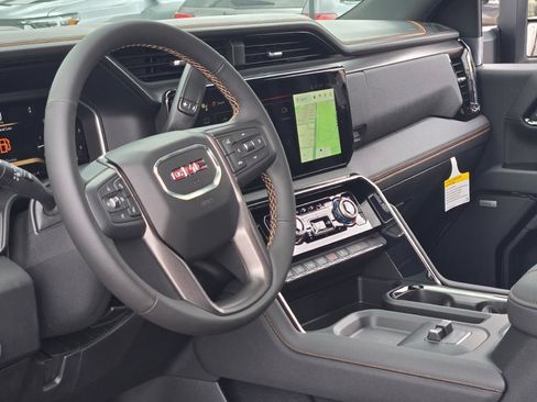 New 2026 GMC Sierra 2500 AT4 w/ AT4 Premium Plus Package AWD/4WD image 38